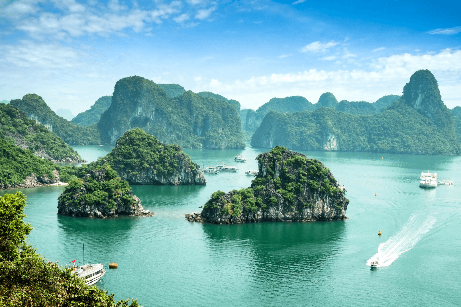 10 - Day Vietnam Family Tour - HaNoi Halong Hoi An SaiGon